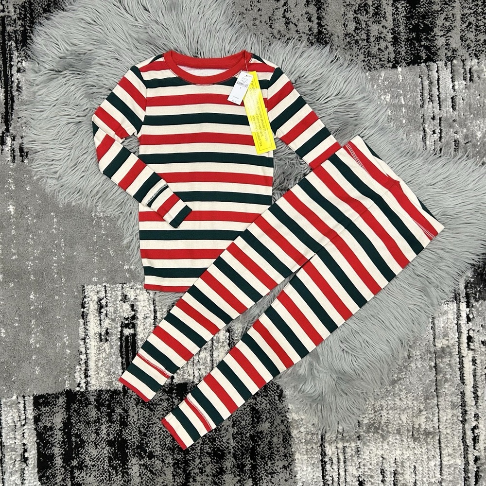 GAP Kids 100% Organic Cotton Holiday Stripe PJ Set NWT Size 6 ($39.95)